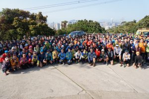 毅行教室2018年第一課開操，有104位行山愛好者參加，接受挑戰。