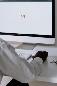 Gmail 不再提供免費公司電郵