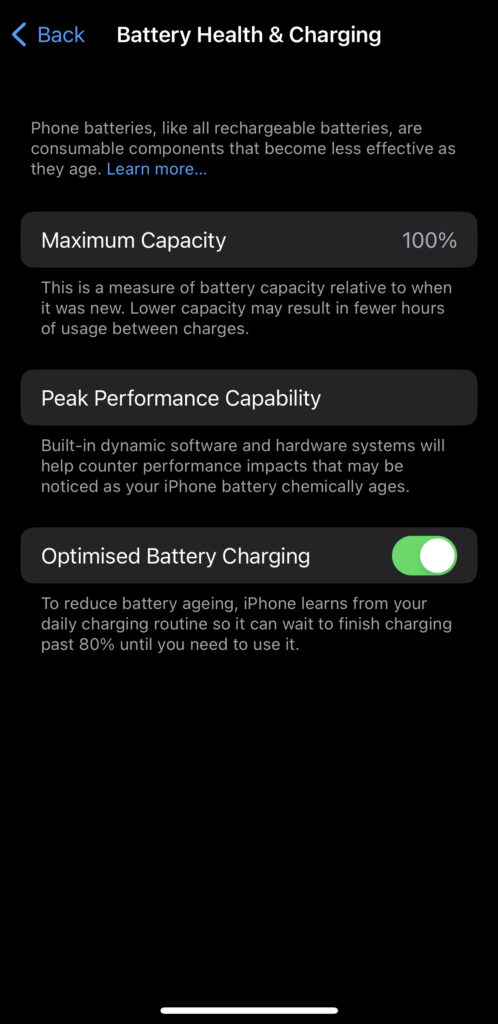 Amazon Renewed iPhone 的電池健康度是 100% 非常好運👍